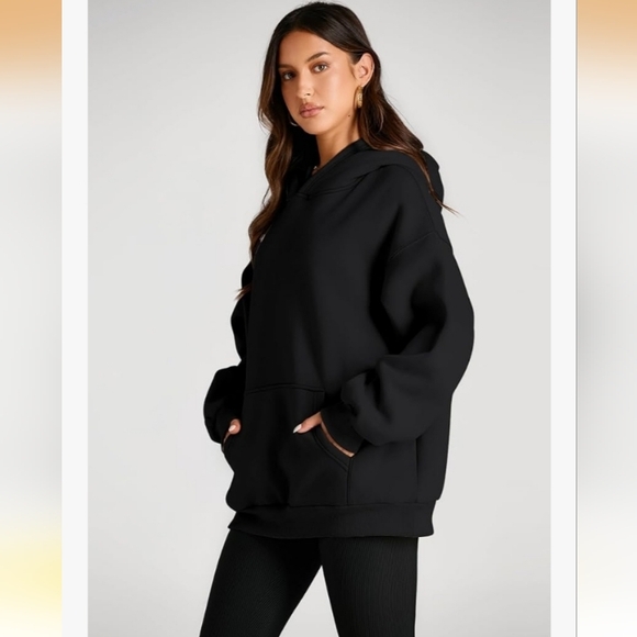 Trendy Queen Tops - Trendy Queen Oversized Hoodie Fleece Sweater Black, XS
